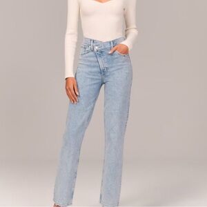 Abercrombie & Fitch 90s straight ultra high rise (curve love)